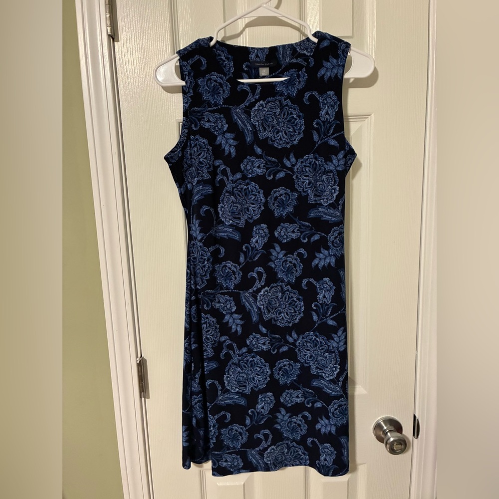 Tommy Hilfiger Elegant Blue Floral Sleeveless Dress